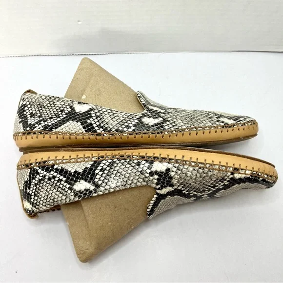 Veronica Beard Jaide Snake Print Moccasin Loafer Size 8M Slip on Flats Exotic - Picture 10 of 13